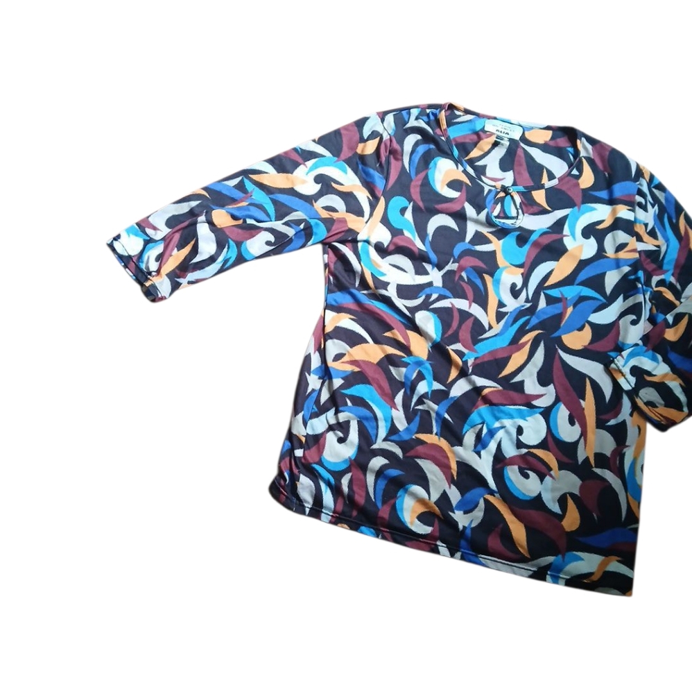 πAliaβ Multicolor Abstract Pattern Top - Picture 2 of 8